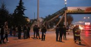 Konya'da üst geçit merdiveni çöktü: 1 yaralı