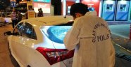 Kovaladıkları otomobile kurşun yağdırdılar: 1'i ağır 3 yaralı