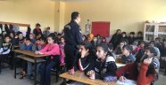 Küçük trafik dedektifleri