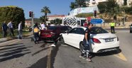 Kuşadası'nda trafik kazası: 1 yaralı