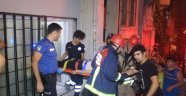 Kuşlarına yem vermeye çalıştığı sırada merdiven boşluğuna düştü