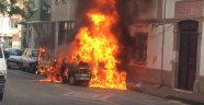 LPG'li otomobil alev topuna döndü