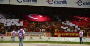 Malatya İnönü Stadı'nda Kırmızı-Beyaz Şov