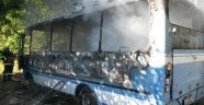 Malatya'da Park Halindeki Midibüs Yandı