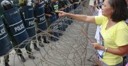 Malezya Kamboçyalı muhalif aktivistleri serbest bıraktı