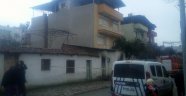 Manisa'da ev yangını: 1 ölü
