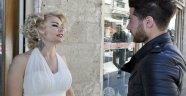 Mardin'in Marilyn'i kolları 'Evet' için sıvadı
