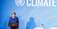 Merkel 2050 yılına kadarki iklim değişikliği hedeflerini açıkladı