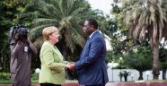 Merkel: "Avrupa'nın geleceği için Afrika çok önemli"