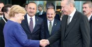 Merkel, Cumhurbaşkanı Erdoğan'ı uğurladı
