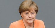 Merkel'den darbe girişimi açıklaması