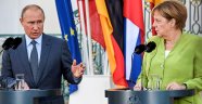 Merkel ve Putin Orta Doğu'yu görüştü