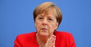 Merkel'den tatil öncesi son açıklamalar