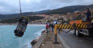 Mersin'de otomobil denize düştü: 1 ölü
