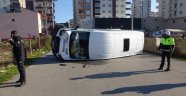 Mersin'de öğrenci servisi kaza yaptı: 11 yaralı