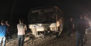 Midibüs şoförü direksiyon hakimiyetini kaybetti: 1 ölü, 14 yaralı
