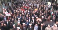 Milyonlarca İranlı devrime bağlılık yürüyüşü gerçekleştirdi