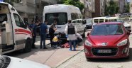 Minibüsün altından kalan 3 yaşındaki çocuk feci şekilde can verdi