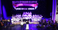Miniklerden 'Canım Türkiyem' konseri