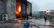 Mobilya mağazasında büyük yangın