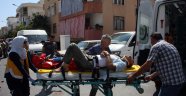 Motosiklet araçla çarpıştı sürücüsü ağır yaralandı
