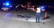 Motosiklet tıra arkadan çarptı: 1 ölü
