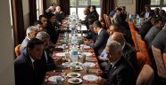 Muhtarlar yemekte bir araya geldi