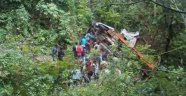 Nepal'de korkunç kaza: 12 ölü, 15 yaralı