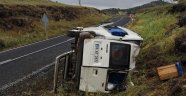 Öğrenci servisi devrildi: 2'si ağır 14 yaralı