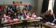 Öğrencilere ağız diş sağlığı eğitimi