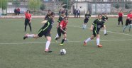 Okul sporları futbol yıldızları grup müsabakaları başladı