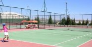 Okullar Arası Teniste dereceye girenler belli oldu