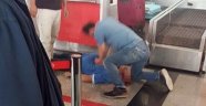 Ölüm havalimanında yakaladı