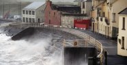 Ophelia Kasırgası İrlanda'yı vurdu: 3 ölü