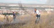 Otluk alanda yangın çıktı, 10 dönüm kül oldu