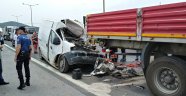 Otobanda 4 araç birbirine girdi: 1 ölü