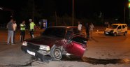 Otomobil ile hafif ticari araç çarpıştı: 2 yaralı