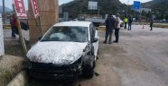 Otomobil ile kamyonet çarpıştı: 5 yaralı