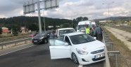 Otomobil ile kamyonet çarpıştı; 6 yaralı