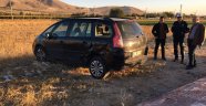 Otomobil ile motosiklet çarpıştı: 2 yaralı