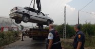 Otomobil su kanalına düştü: 1 ölü