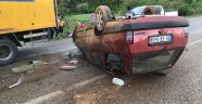 Otomobil takla attı: 2 yaralı