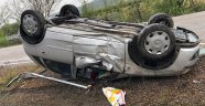 Otomobil takla attı: 3 yaralı