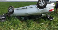 Otomobil tarlaya uçtu: 1 yaralı