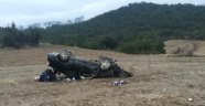 Otomobil tarlaya uçtu: 2 yaralı