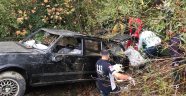Otomobil uçuruma yuvarlandı: 1 ölü 2 yaralı