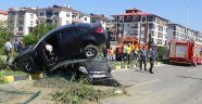 Otomobiller üst üste çıktı: 10 yaralı
