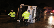 Otoyolda işçi servisi ile otomobil çarpıştı: 1 ölü 6 yaralı