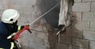 Özalp'ta samanlık yangını