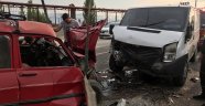 Para nakil aracı otomobille çarpıştı: 3 yaralı